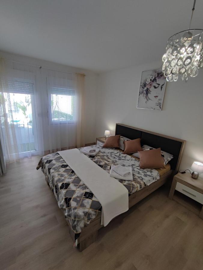 Apartment Barba View โกตอร์ ภายนอก รูปภาพ