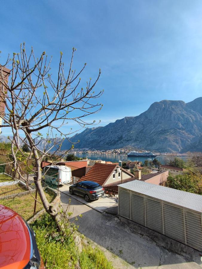 Apartment Barba View โกตอร์ ภายนอก รูปภาพ