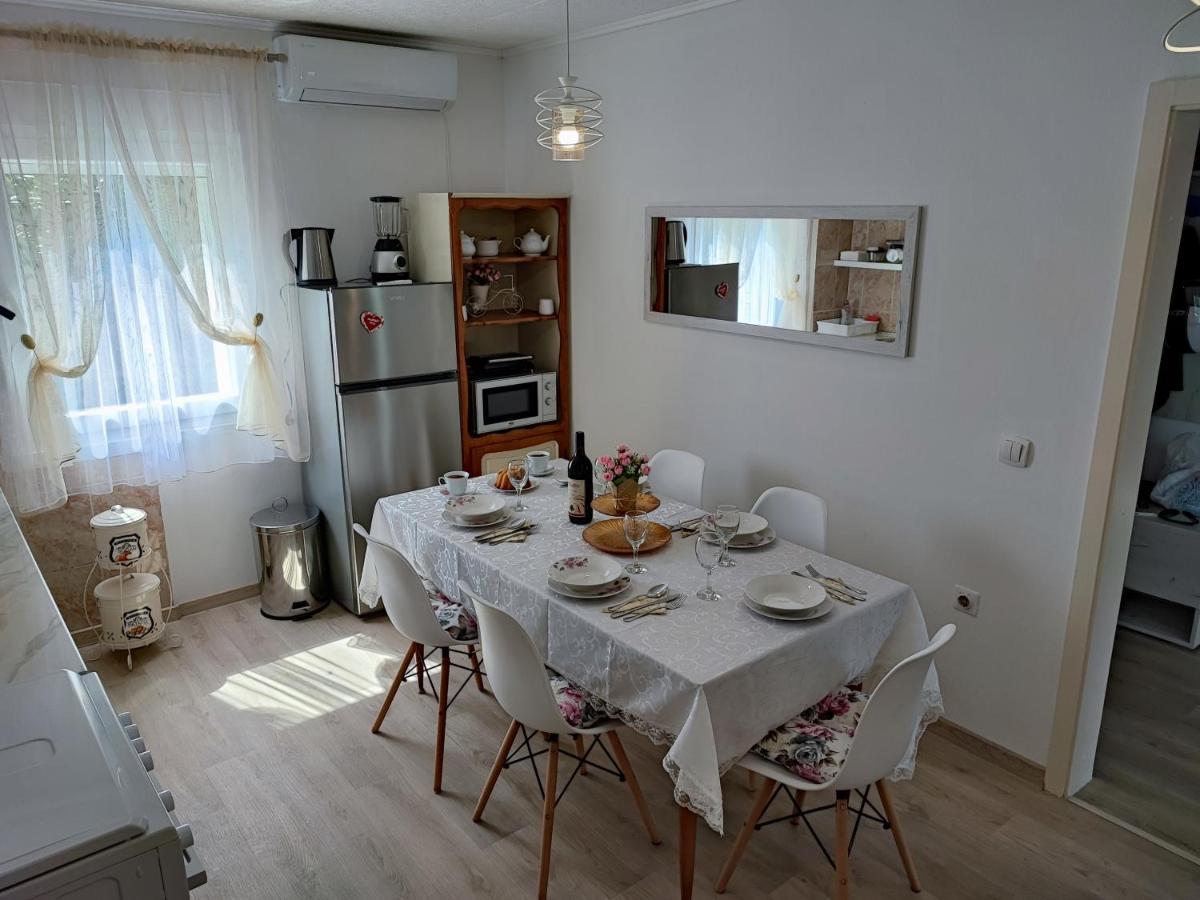 Apartment Barba View โกตอร์ ภายนอก รูปภาพ